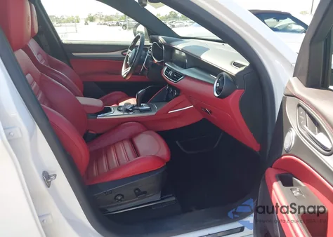 2021 Alfa Romeo Stelvio Ti Sport Awd z USA, uszkodzony, nr VIN ZASPAKBN4M7D14786